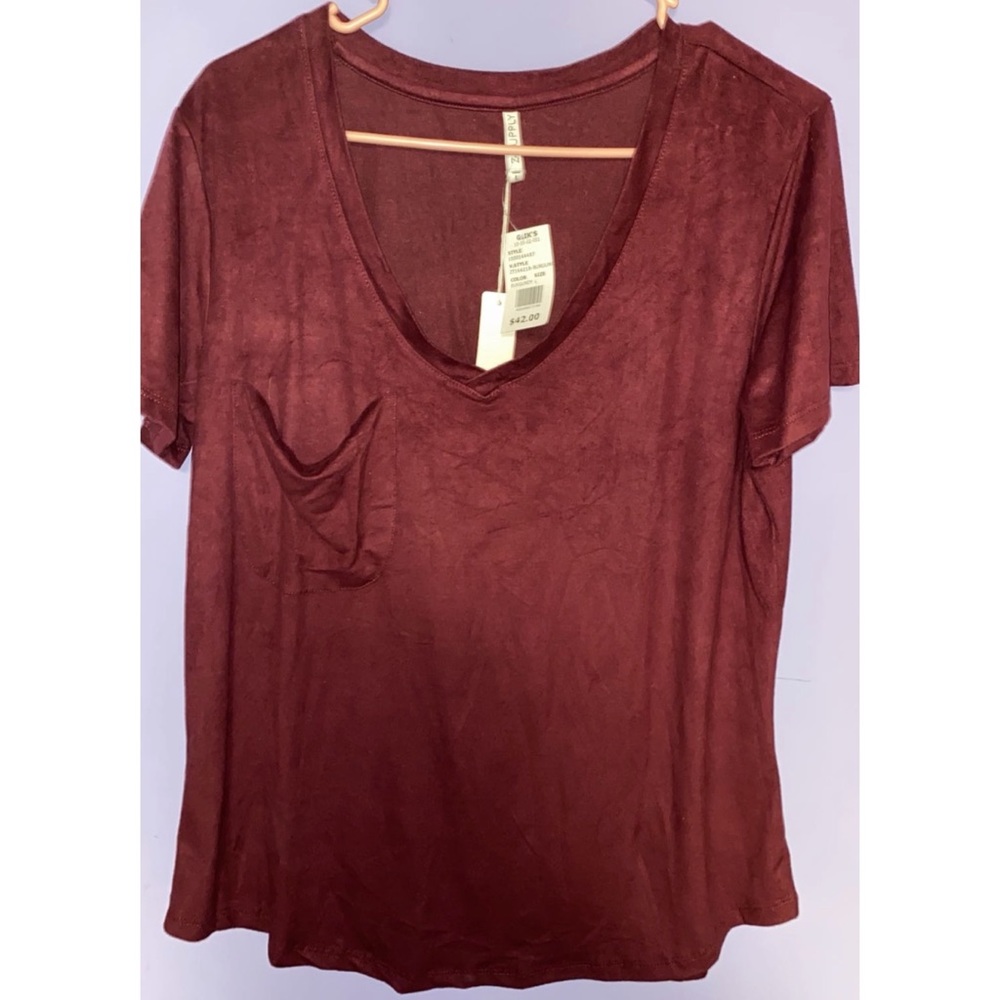Gliks Tee